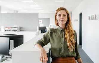 7 słów i wyrażeń, których używają w pracy osoby pewne siebie