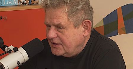 Kazik Staszewski zaskoczył słowami o wierze. Nazwał się "najbardziej wierzącym ateistą"
