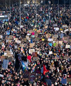 Niemcy wyszli na ulice. Protest przeciwko skrajnej prawicy