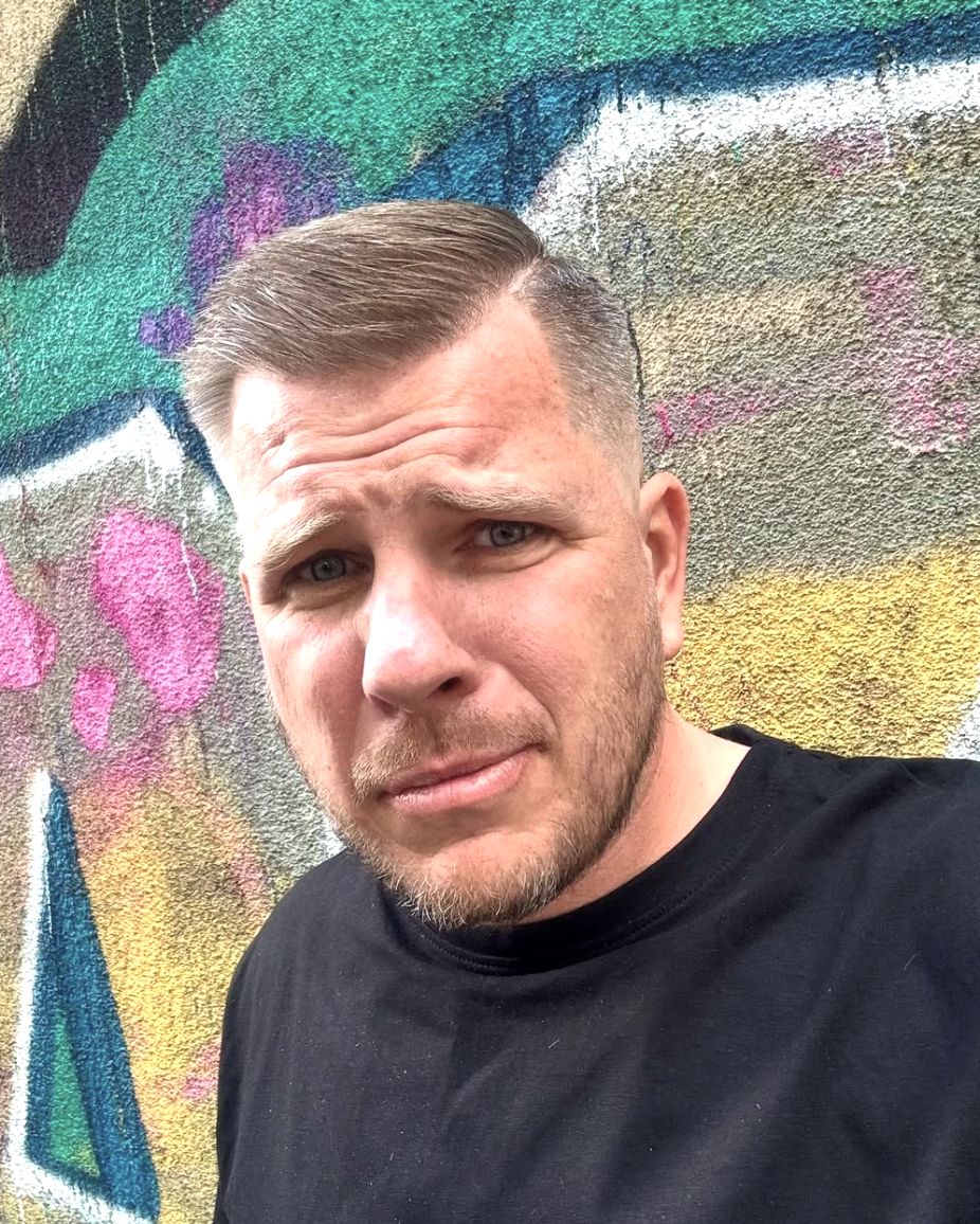 Filip Chajzer zrobił sobie fryzurę "na Nawrockiego"