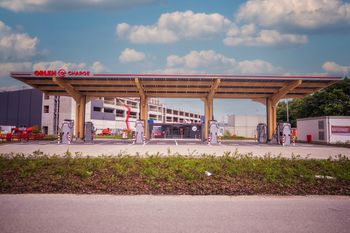 ORLEN rozwija sieć ładowania w Europie. Pierwszy hub ORLEN Charge ruszył w Niemczech