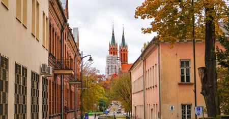 Pogoda w Białymstoku. Prognoza na niedzielę 28 grudnia. Umiarkowane zachmurzenie i chłodny wiatr