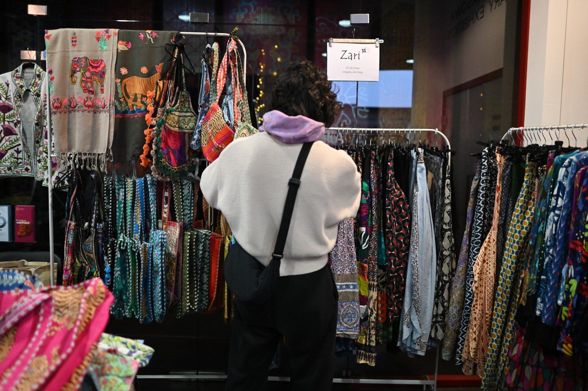 Bazar w Muzeum Azji i Pacyfiku to okazja dla wszystkich, którzy szukają niepowtarzalnych prezentów.