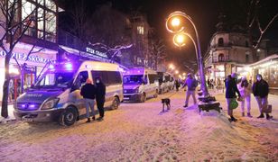 Szturm na Zakopane. Policja interweniowała 300 razy. "Nietrzeźwe, wulgarne i agresywne osoby"