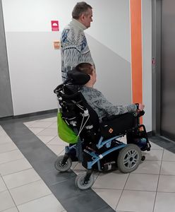 Problemy ze świadczeniem wspierającym. Czeka na nie 100 tys. osób