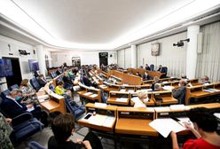 Senat odrzuca ustawę o podwyżkach. "Głos społeczeństwa musi być uwzględniony"