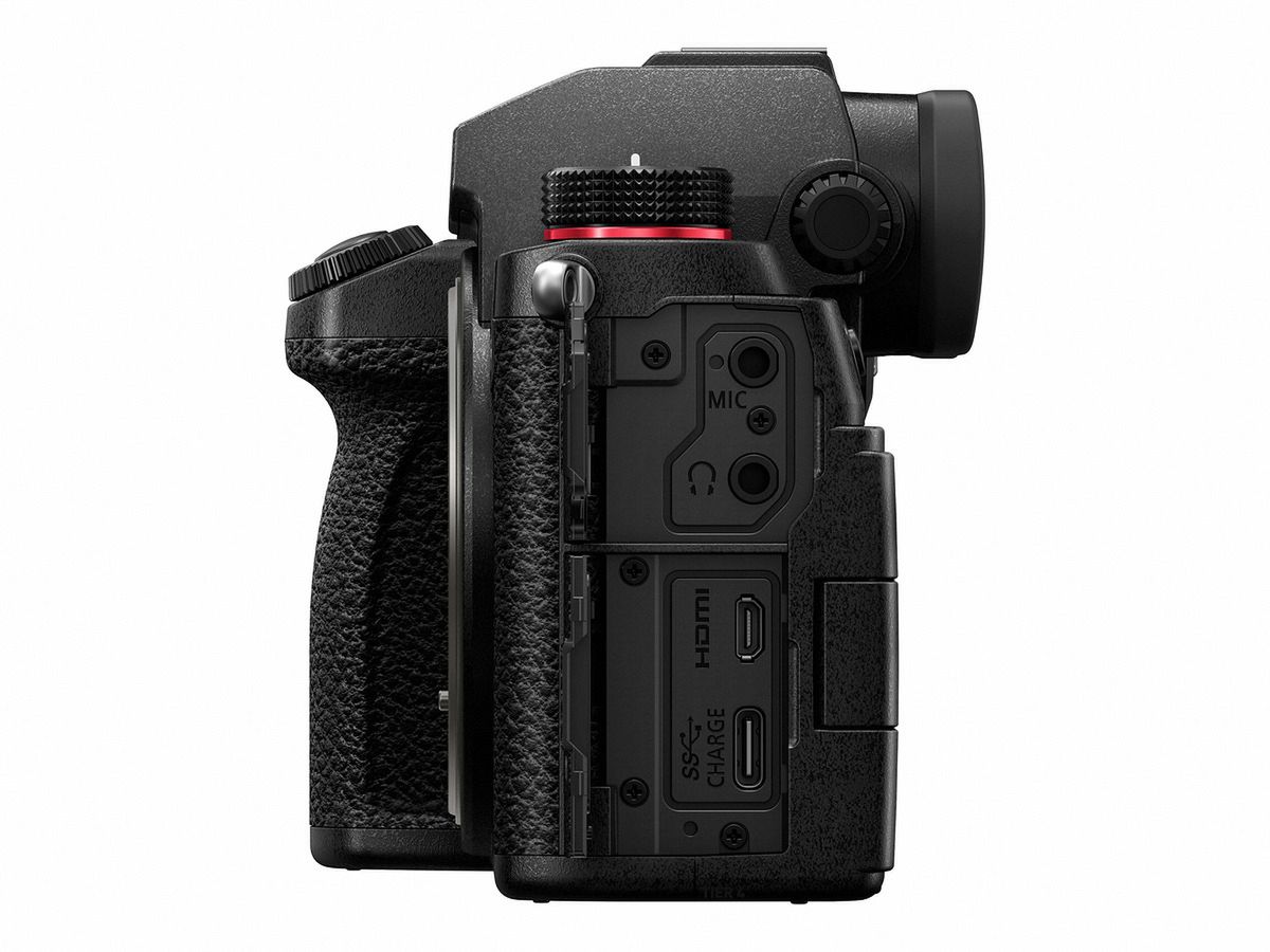 Panasonic Lumix S5 – niewielka pełna klatka dla filmowców i fotografów 5