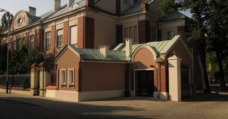 Łódź. Poważne zarzuty pod adresem Szkoły Filmowej. Szokujące wyznania absolwentki