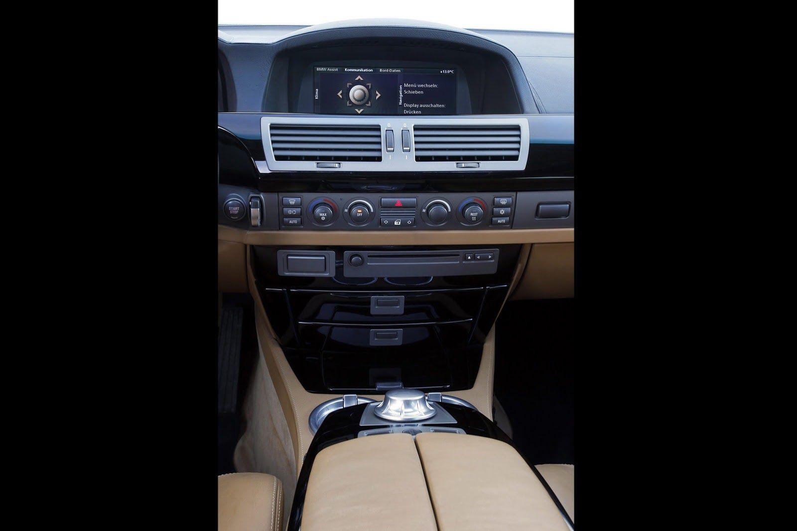 BMW Serii 7 V12