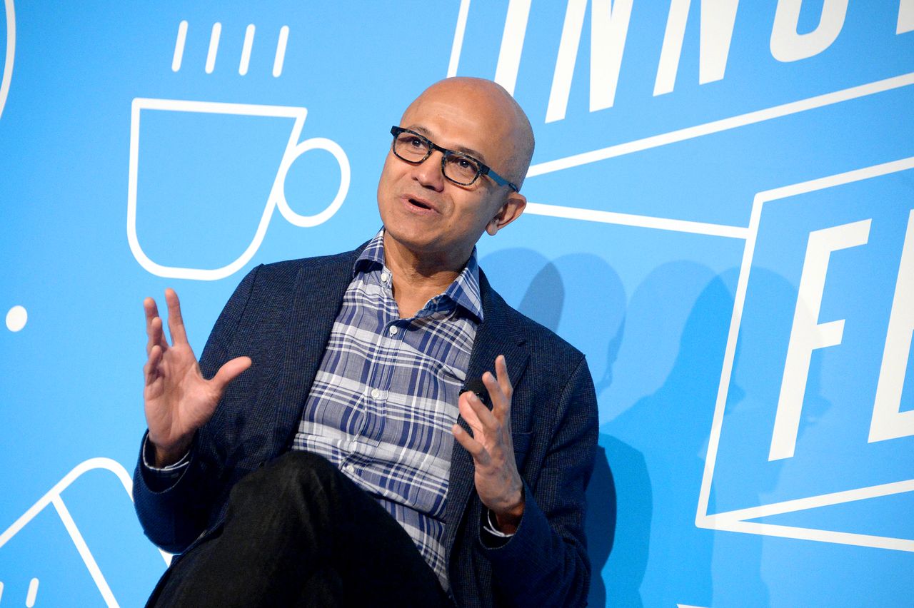 Satya Nadella odradza długoterminową pracę zdalną, fot. Getty Images