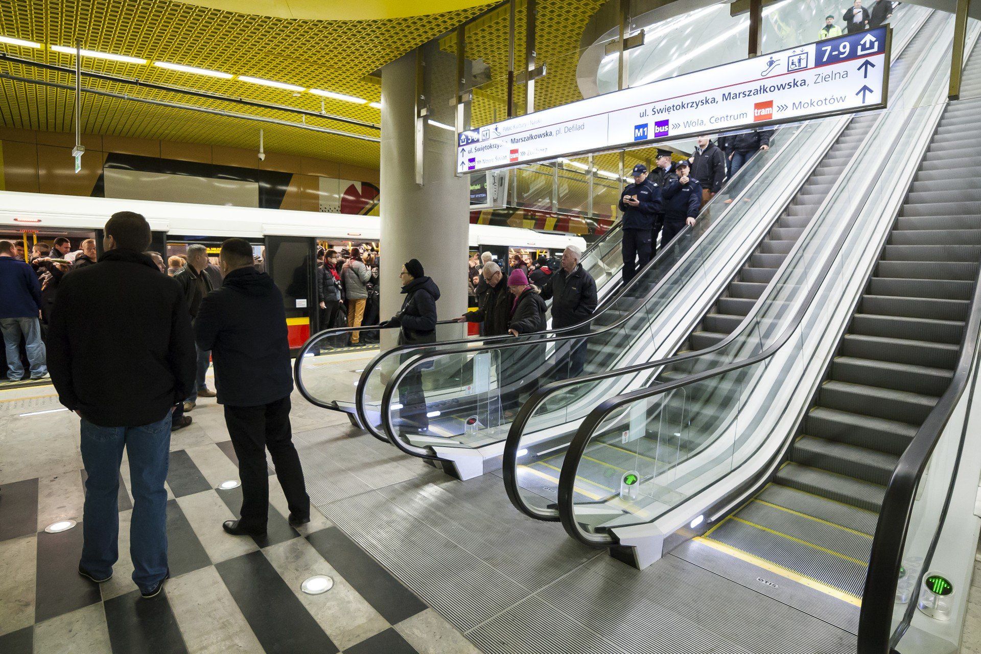 Metro Warszawa