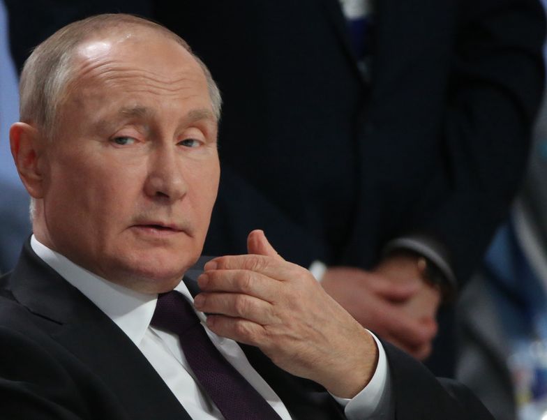 Rosja omija sankcje na skalę przemysłową. Putin zbudował "czarny rynek"