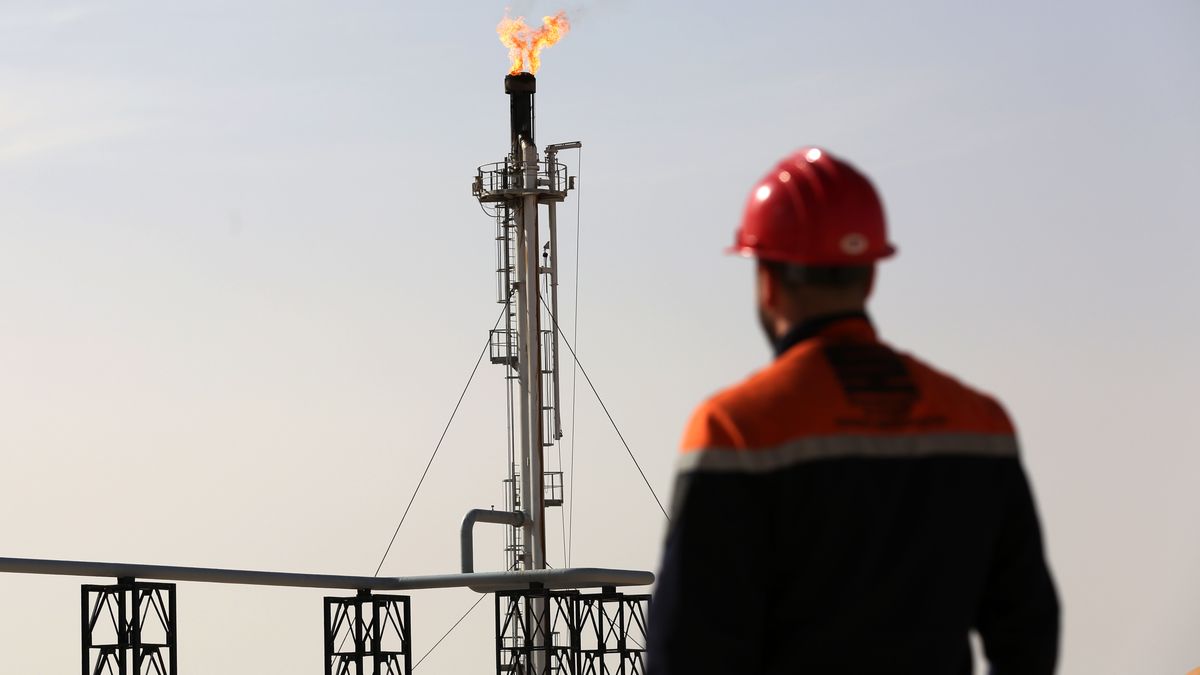 An Oil Site In Hassi Messaoud (Ouargla), Southern Algeria
Separation and compression center HGA Sud - Hassi messaoud (Ouargla), affiliated with the Sonatrach group, in Algeria on February 22, 2023, This important center will have to produce 60,000 barrels of crude oil / day and nearly 2 million m3 of natural gas, coming fields located in the southern region of Hassi Messaoud, in particular the fields of Hassi Tarfa, Hassi Dzabat and Hassi Guettar, This project, the cost of which is estimated at more than one billion dollars, benefits from the recovery of flared gases which are sent to the Hassi Messaoud fields to separate condensates, LPG and natural gas (Photo by Billel Bensalem/APP/NurPhoto via Getty Images)
NurPhoto
nurphoto, general news, february 22, 22th february 2023, economy business and finance, compression, center, hga sud, hassi messaoud (ouargla), sonatrach group, february 22 2023, 60 000 barrels of crude oilday, 2 million m3 of natural gas, hassi tarfa, hassi dzabat and hassi guettar fields, one billion dollars cost estimation, recovery of flared gases, condensates, lpg