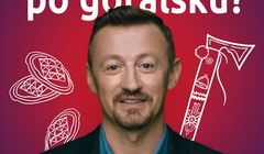 Adam Małysz po śląsku, kaszubsku i góralsku promuje Kredyt w Porządku w Banku Pocztowym i EnveloBanku (wideo)