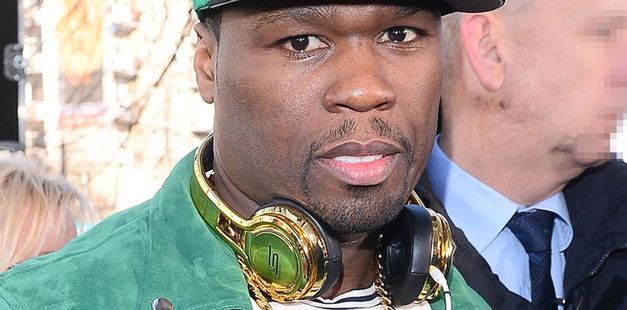 50 Cent wita fanów pod studiem "Dzień dobry TVN"! WIDEO