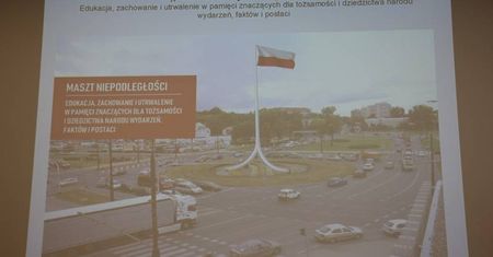 Lubelski Ruch Miejski chce wstrzymania budowy Masztu Niepodległości w Lublinie