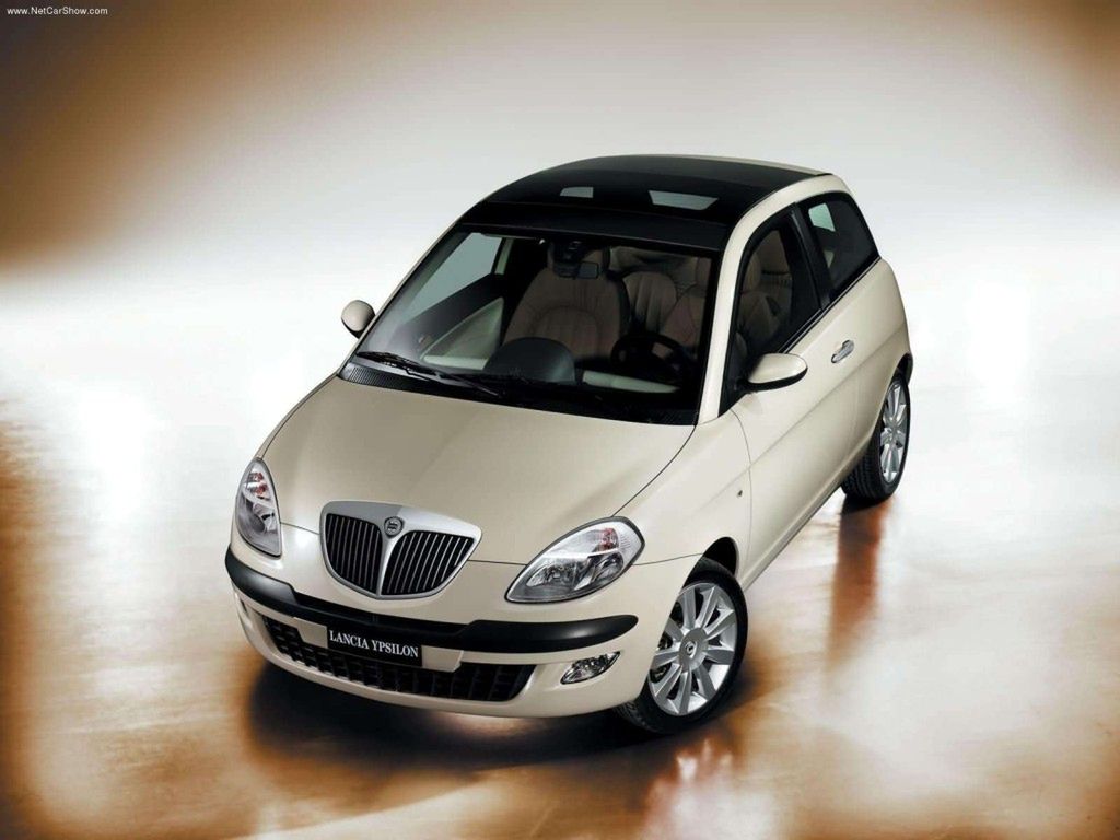 Lancia Ypsilon 3