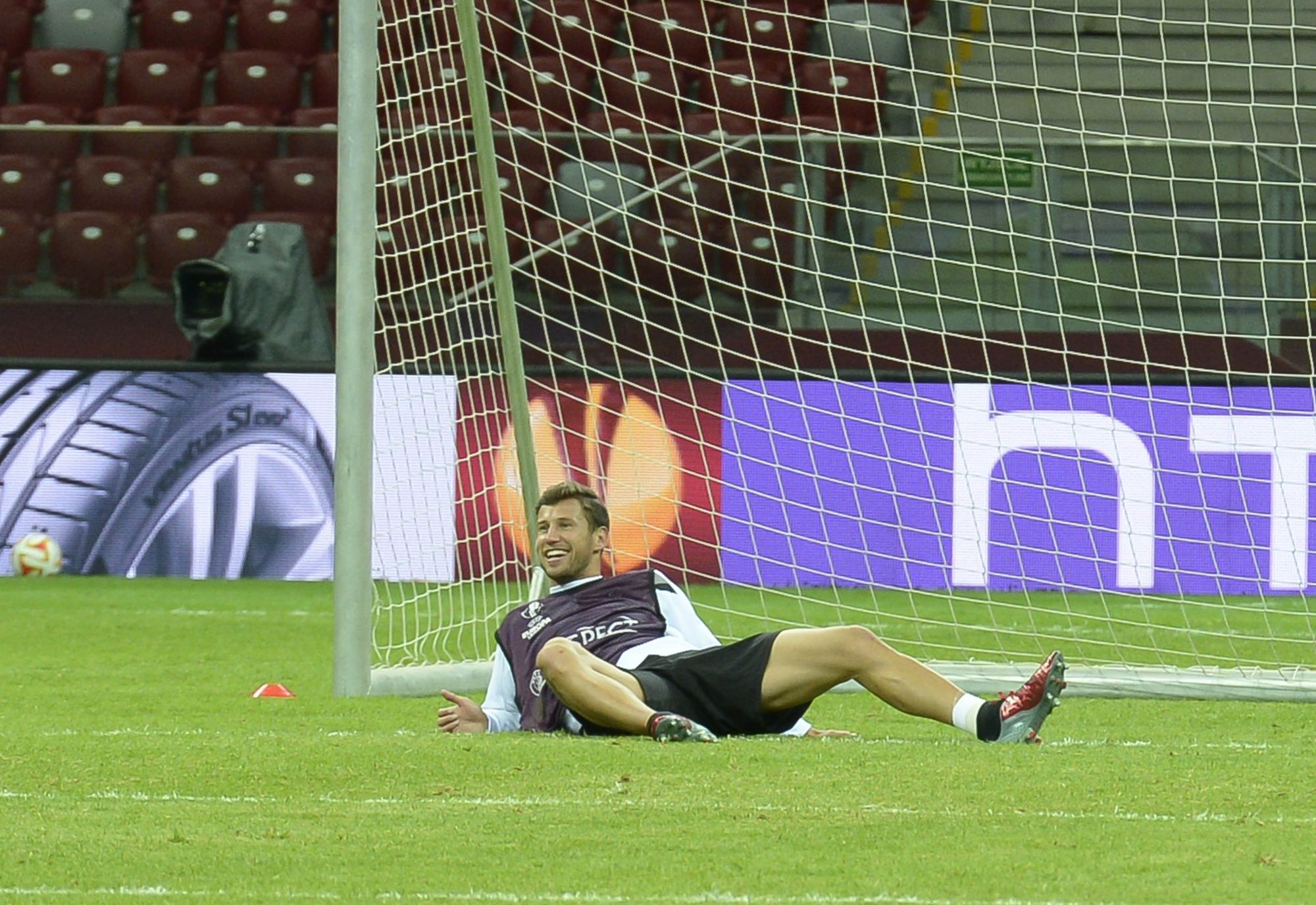 Grzegorz Krychowiak krytykowany za nową stylizację. Faktycznie przesadził? 