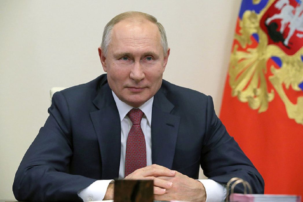 Nowe prawo w Rosji. Władimir Putin sięga po media społecznościowe