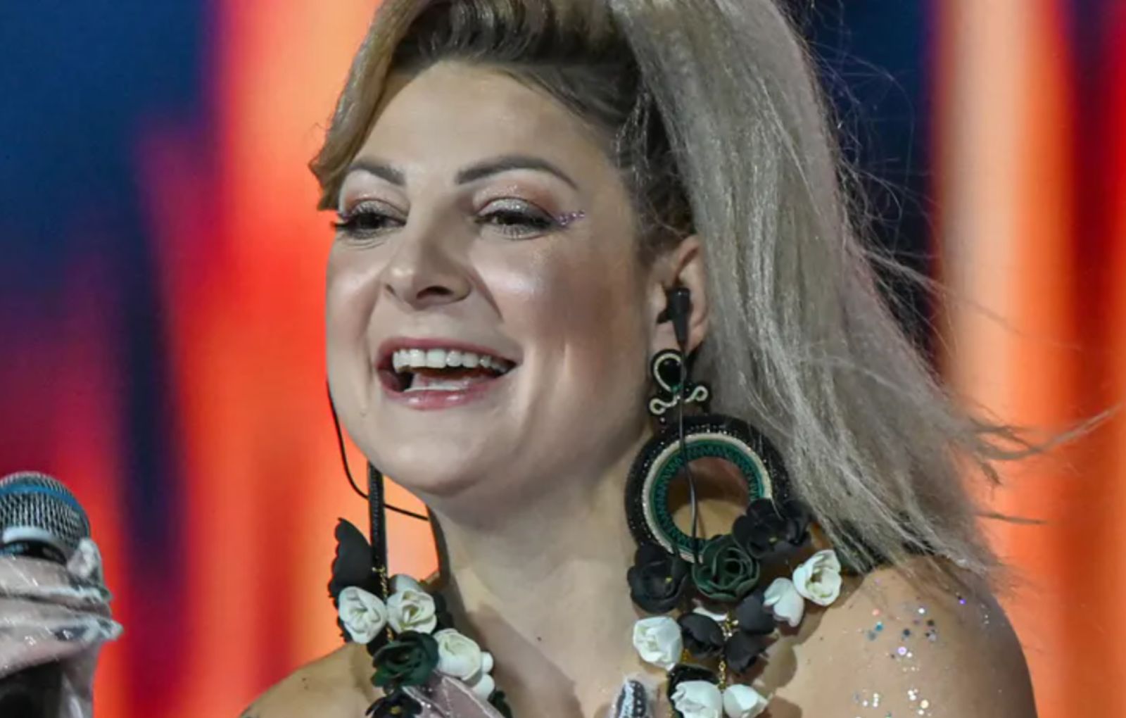 Magdalena Narożna w minisukience