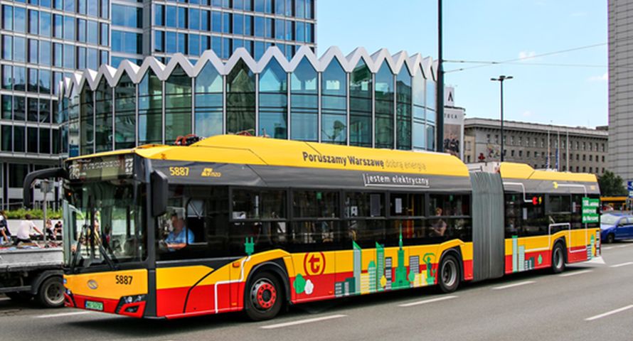 Trzech chętnych do współpracy reklamowej ze stołecznym ZTM