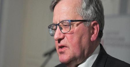 Komorowski o stanie wojennym. "Byłem w wannie, kiedy przyszli"