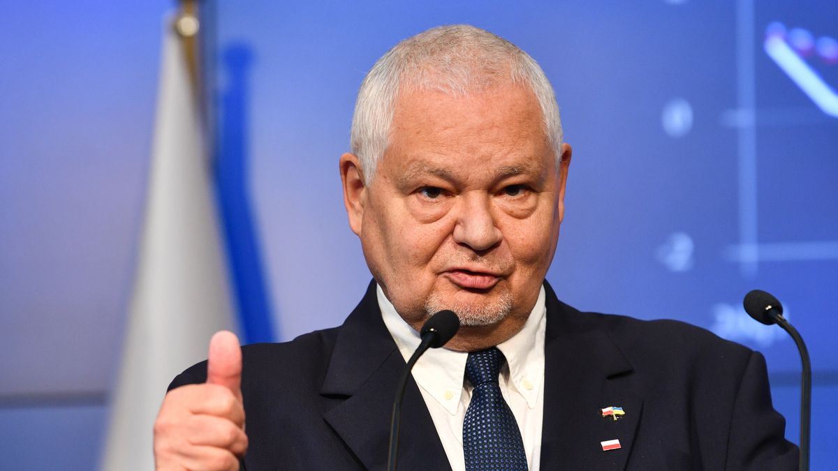 Adam Glapiński
Warszawa, 08.07.2022. Prezes Narodowego Banku Polskiego Adam Glapiński podczas konferencji prasowej w siedzibie NBP w Warszawie, 8 bm. RPP podniosła stopy procentowe o 50 pkt. bazowych, stopa referencyjna wzrosła do 6,5 proc. (mr) PAP/Radek Pietruszka
Radek Pietruszka
inflacja, konferencja, narodowego banku polskiego, narodowy bank polski, NBP, prezes, prezesa, stopy procentowe, procentowych, stóp, wzrost