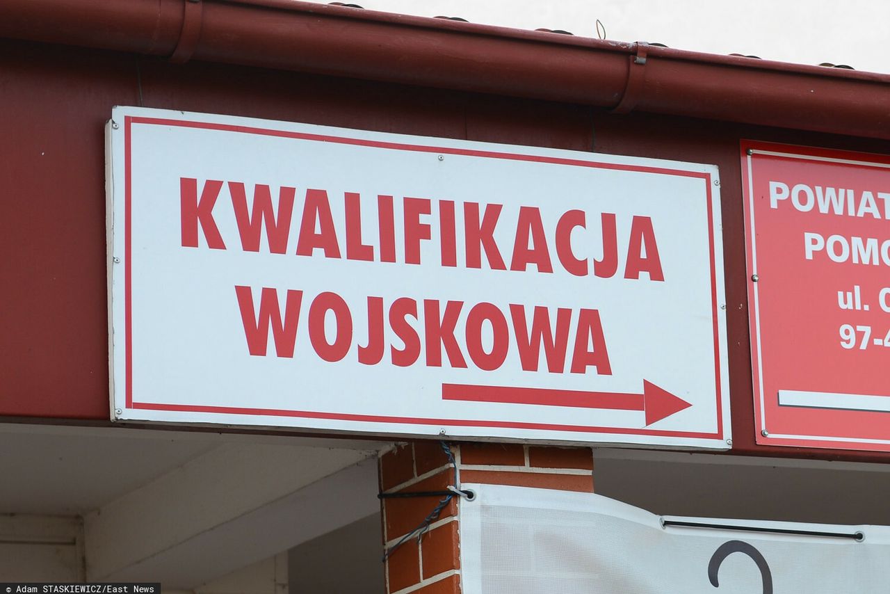 Kwalifikacja wojskowa w 2025 roku. Kto i kiedy może spodziewać się wezwania?