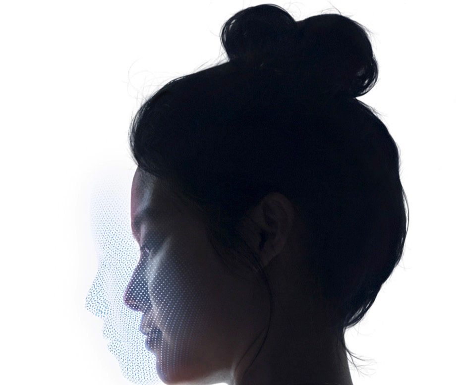 iPhone X oficjalnie. "On nie ma ekranu, on jest ekranem" 7