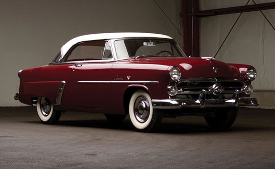 1952 Ford Crestline Victoria