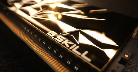 G.Skill Trident Z Royal Elite - takich pamięci nie powstydziłby się żaden entuzjasta