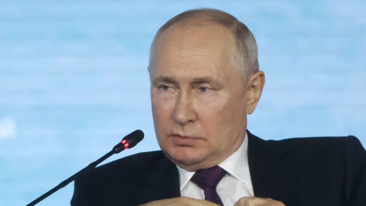 MOSCOW, RUSSIA - SEPTEMBER 12: (RUSSIA OUT) Russian President Vladimir Putin gestures during the plenary session of the Eastern Econimic Forum, on September 12, 2023, in Vladivostok, Russia. President Putin is having a three-day visit to Russia's far eastern regions. (Photo by Contributor/Getty Images)