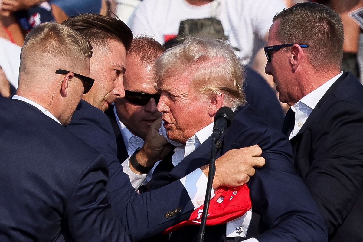 Donald Trump, joe biden Strzały na wiecu Trumpa. Pierwsza reakcja Białego Domu