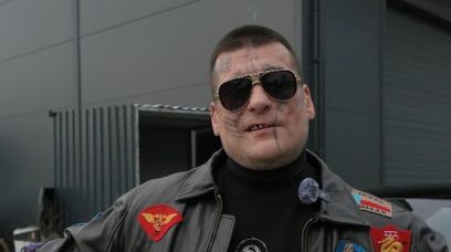 Popek poleciał do Turcji zrobić zęby. Efekt jego metamorfozy jest niesamowity