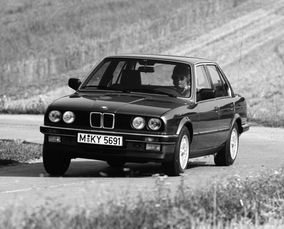 BMW Serii 3 E30