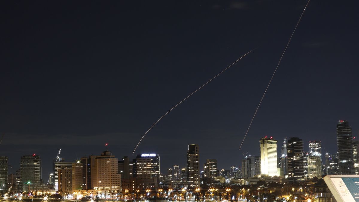 Atak rakietowy na Tel Awiw