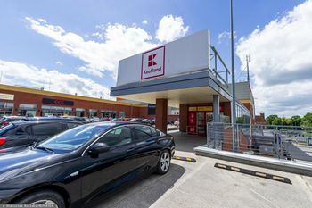 Nowy system na parkingach Kauflandu. Oto na czym polega