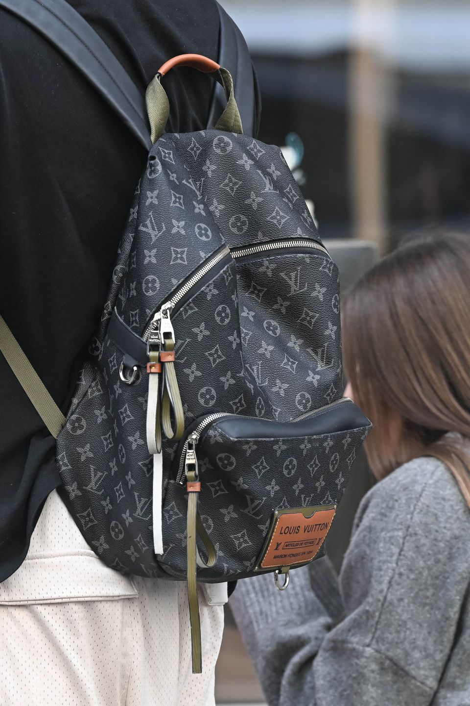 Allan Krupa z dziewczyną na mieście