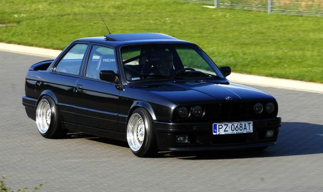 BMW E30 – coraz cenniejszy youngtimer