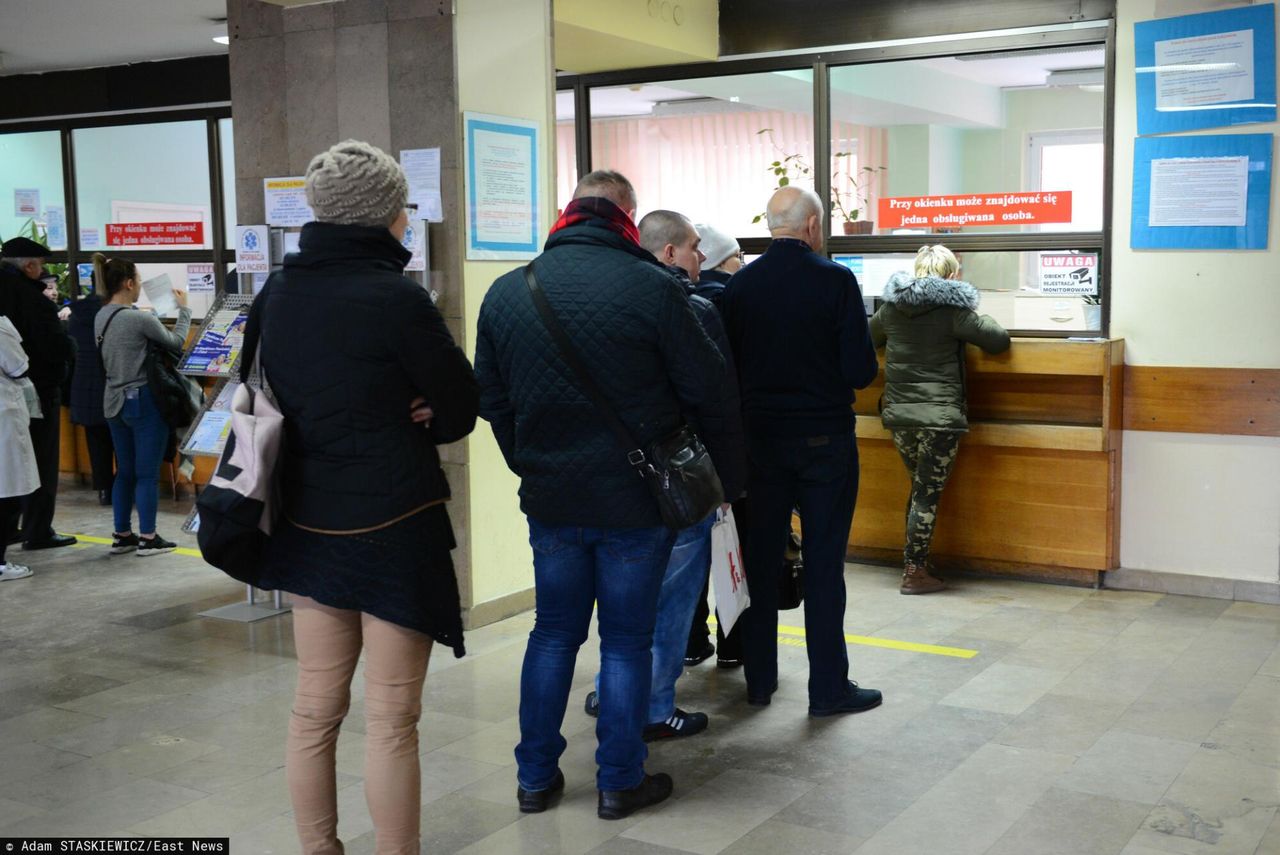 Do lekarza nawet za 5 lat. Najnowszy raport punktuje absurdy