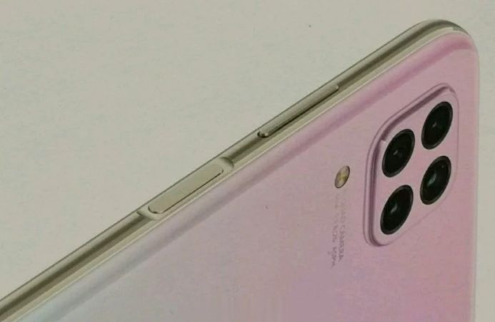 Huawei Nova 6 SE wycieka. Sezon na klony iPhone'a 11 Pro uważam za rozpoczęty