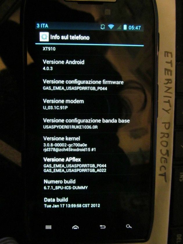 Wyciekł Android 4.0 dla Motoroli RAZR i wygląda zaskakująco dobrze [wideo i galeria] 7