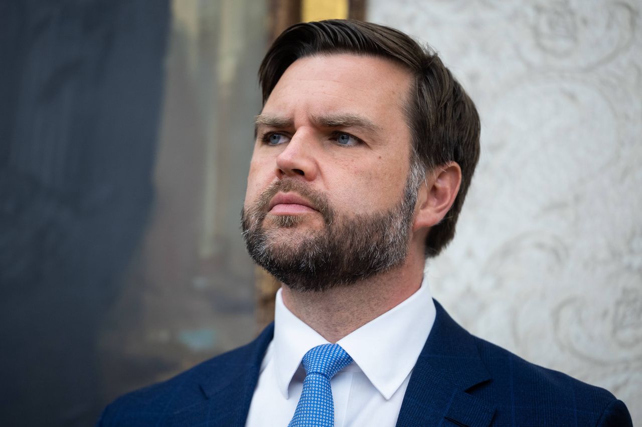 Strategiczny ruch PiS. J.D. Vance na ratunek kampanii?