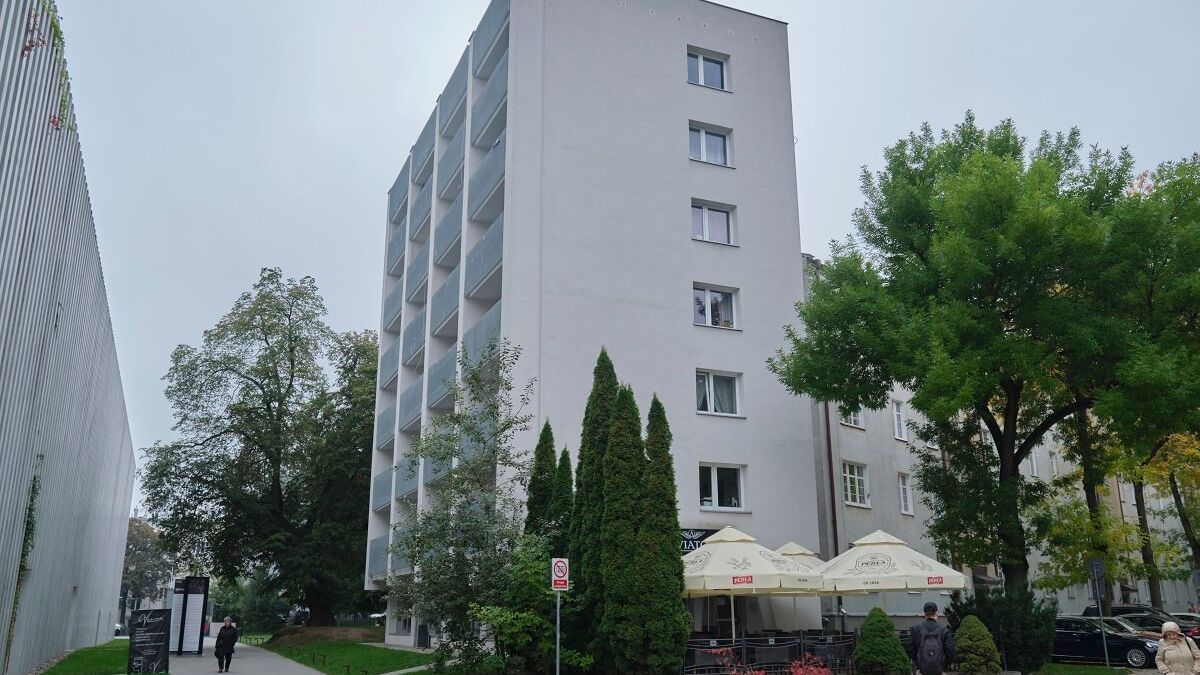 Marszałek przeniesie swoich urzędników do Domu Aktora