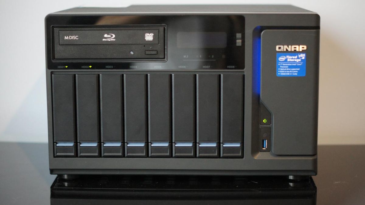 QNAP TVS-882BR: test profesjonalnego dysku sieciowego z nagrywarką Blu-ray 1