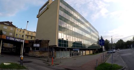 Katowice. Kobieta z zawałem odesłana do innego szpitala. Tak zdecydował ochroniarz