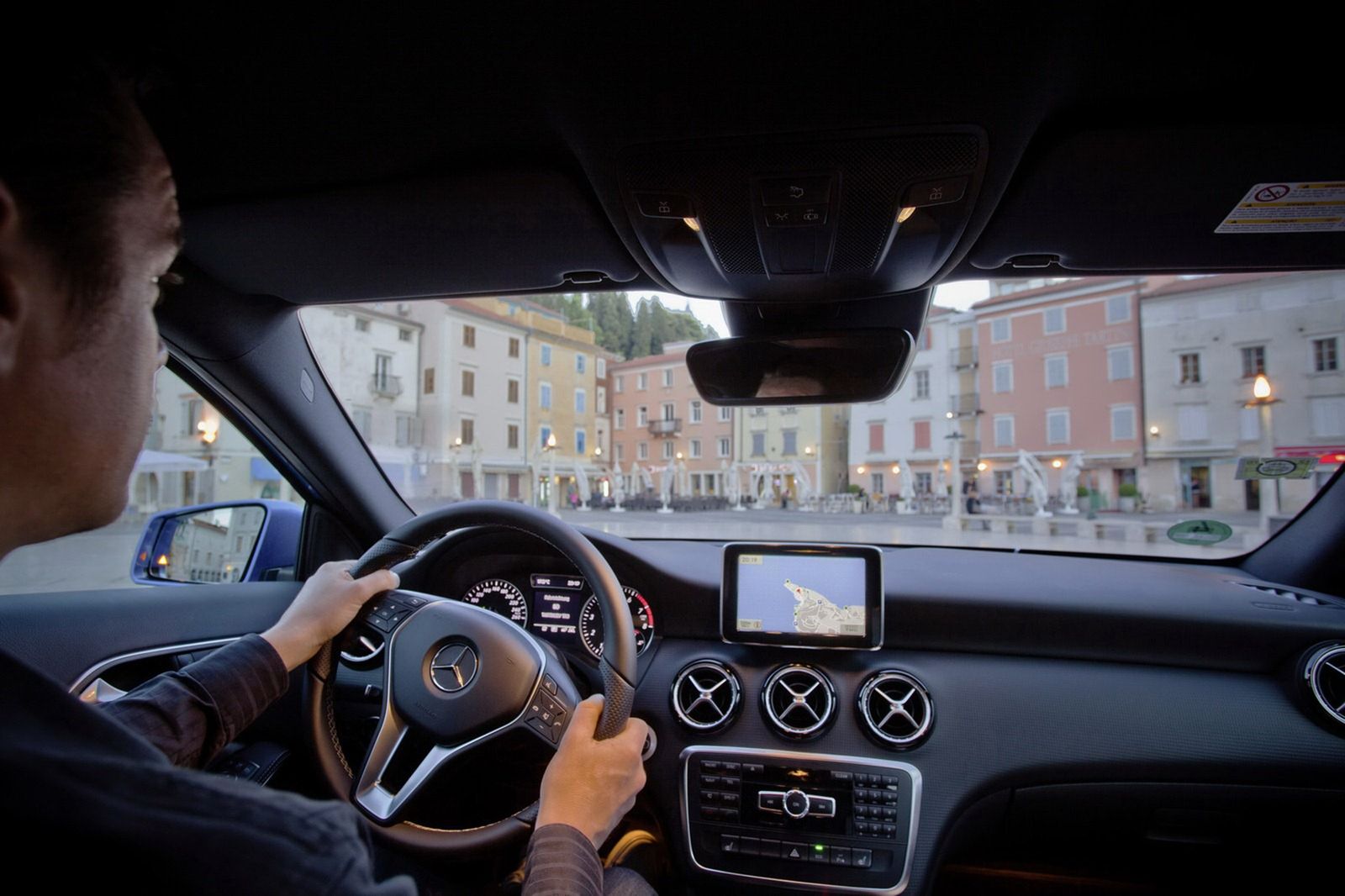 Mercedes-Benz klasy A (W176) - obszerna galeria prosto od producenta 110