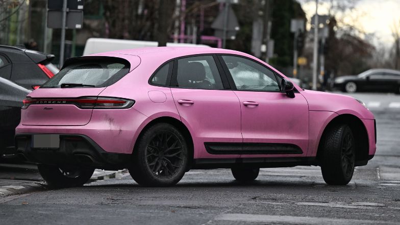 Żabson mknie do różowego porsche Lili Janowskiej