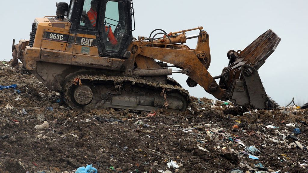 Landfill
A JCB at work in a landfill site at Milton, Cambridgeshire. (Photo by Chris Radburn/PA Images via Getty Images)
Chris Radburn - PA Images
rubbish social landfill