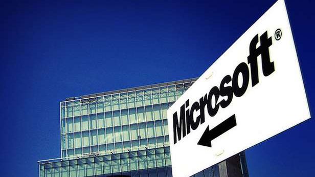 Natywna obsługa USB 3.0 zamiast DVD. Microsoft ujawnia informacje o Windowsie 8 1